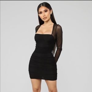 Mini dress black size L fashion nova new never used with labels
